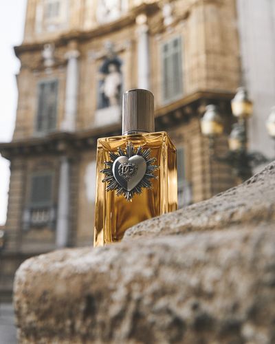 DG_FF_25_EC_PRODUCT_10_DEVOTION_FOR_MEN_PARFUM_100ML_8054754403138_JPG_4_5_300DPI_CMYK.jpg