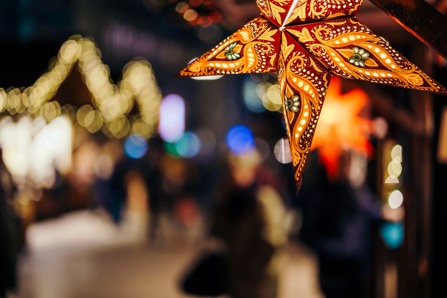 Christmas Star iStock-1192143729.jpg