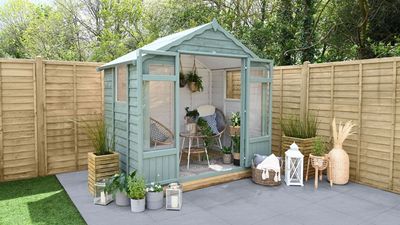 Suggested Header 2000px Thorndown Paints, Bullrush Green and RAL 9003 Wood Paint on Oakley Summerhouse , £22, 7387004.jpg