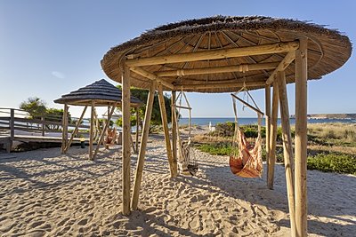Beach hangout (2).jpg