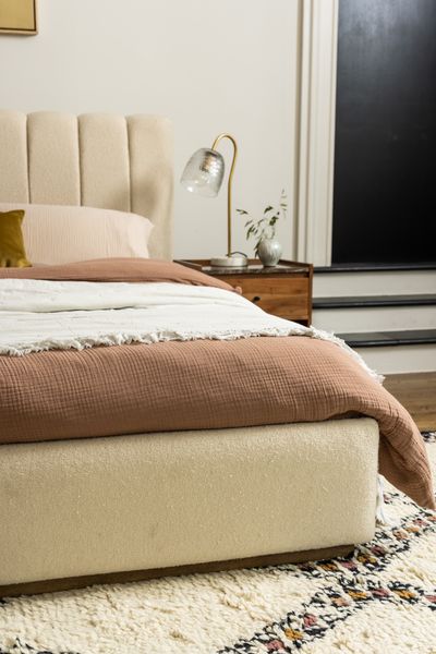 Sloane Kingszie Fluted Bed