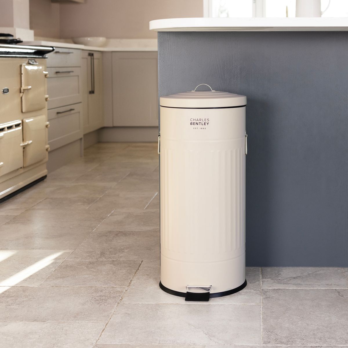 30L Round Retro Kitchen Pedal Bin