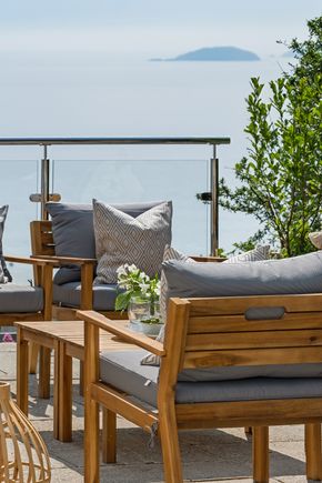 Perfect-Stays-Amar-terrace.jpg