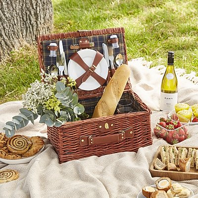 Herritage Picnic Hamper - CC879021_LS1.jpg