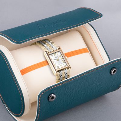 Accurist Rectangle Ladies Watch_71009_BOX_WHITE.jpg