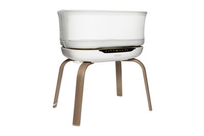 Graco Eluma™ Nest Bedside Crib with Cry Detection Technology  