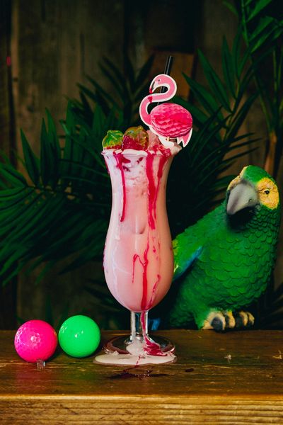 PINK FLAMINGO