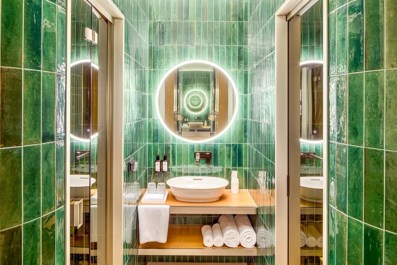 bathroom.jpeg