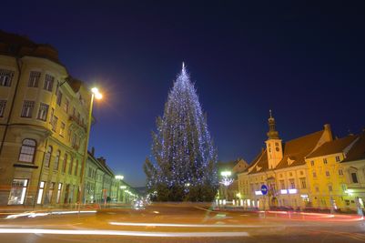 F000846-maribor_praznicini_december_in_vilinsko_mesto_img_0322_orig_jpg-photo-m.jpg