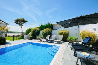 Perfect-Stays-Trehayl-swimming-pool-1.jpg
