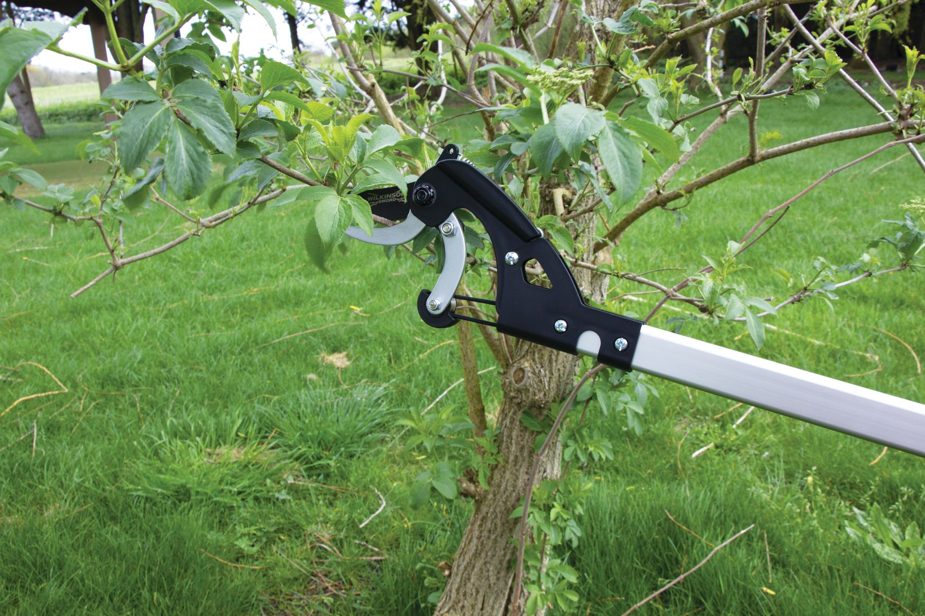 Ultralight 1.5m Shrub & Branch Cutter