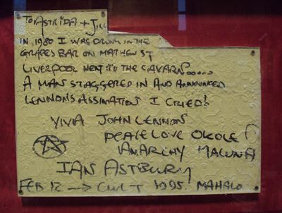 London Back Room Bar - Ian Astbury Signed Wall.JPG