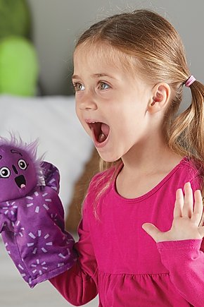 95417-Feelings-Family-Hand-Puppets-lifestyle-sh1_web_1333x2000.png