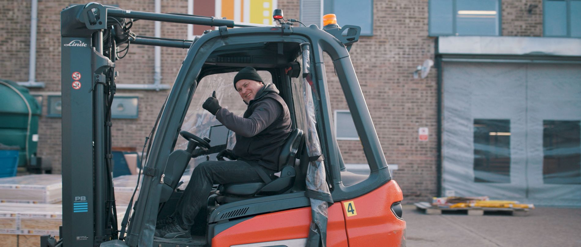 Forza_Video_Stills_0009_Layer 29.jpg