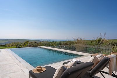 Perfect Stays - Panorama - Edward Jose (4).jpg