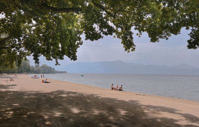 Plage de Vidy - copyright LT Allix Besson.jpg