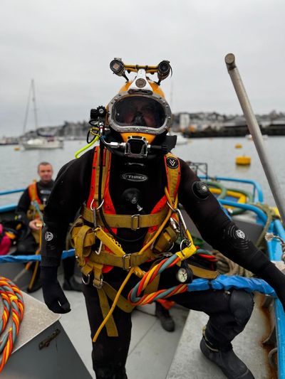 Diver Brixham salvage 12-2024.jpg
