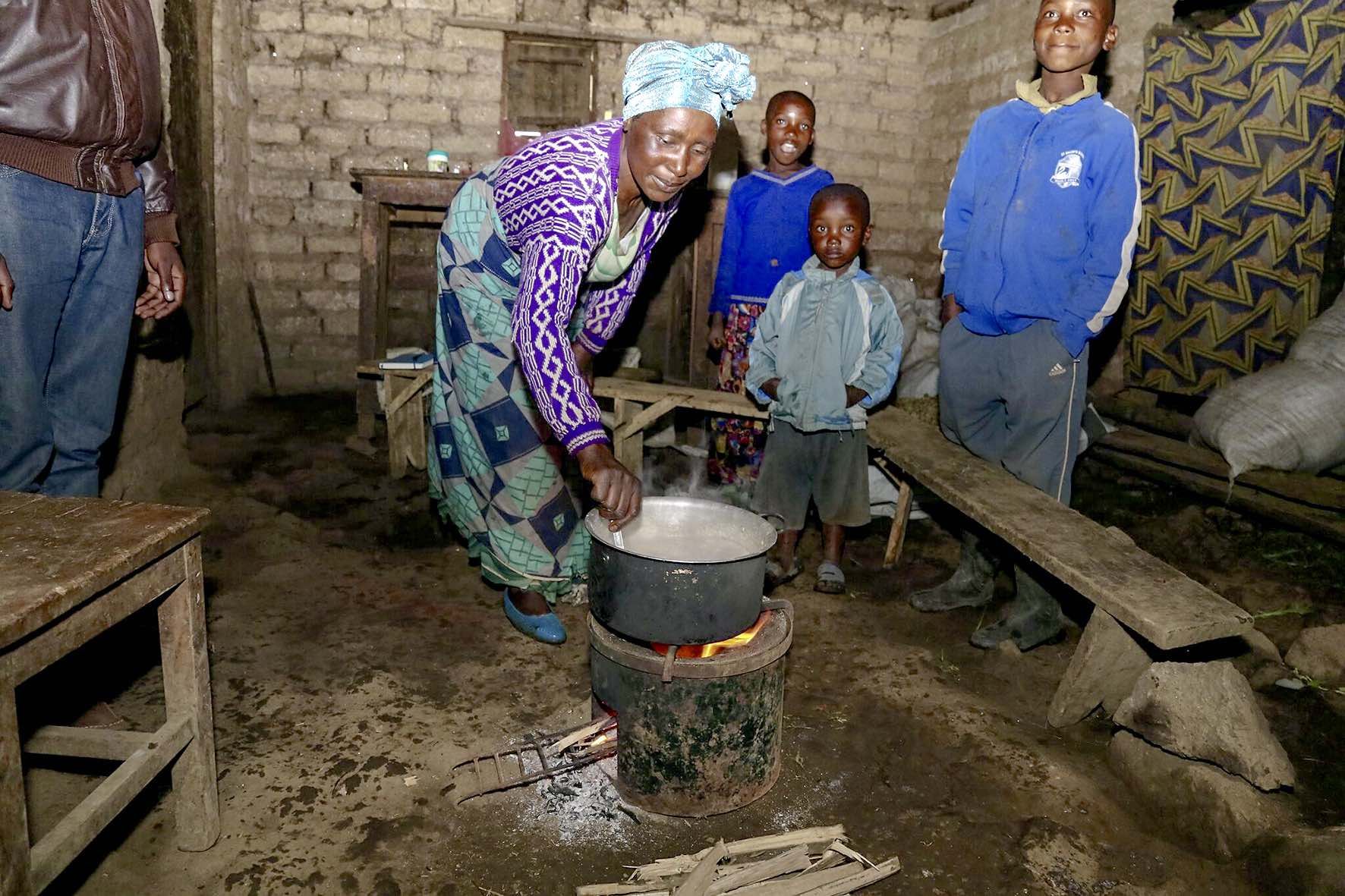 Neudorff Virunga Mountain Gorilla Project cooker.jpg