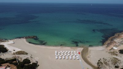 OAM - beach club_2_Credit Mario Porrovecchio.JPG