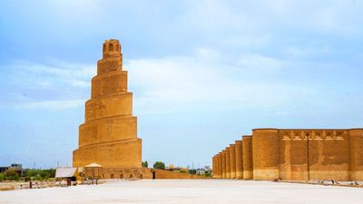 abu-dulaf-mosque-spiral-minaret-samarra-iraq.jpg