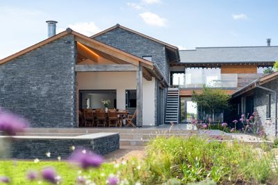 Perfect-Stays-Noordhoek-exterior-2.jpg