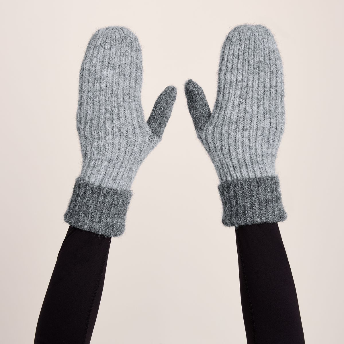 Daz Brushed Colour Block Knit Mitten - Light Grey Melange