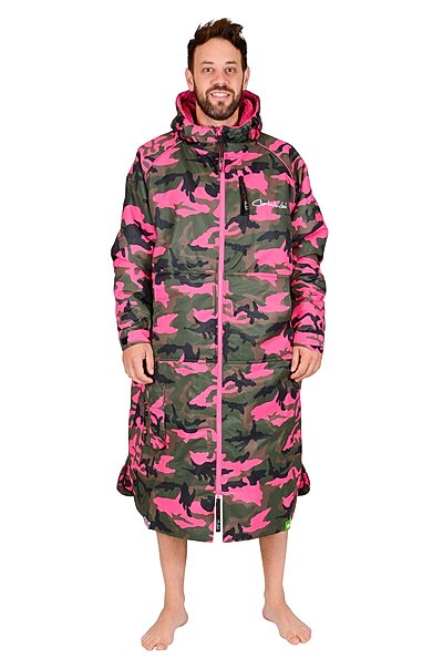 Charlie McLeod Eco Long Sleeve Sports Cloak in Camo Pink