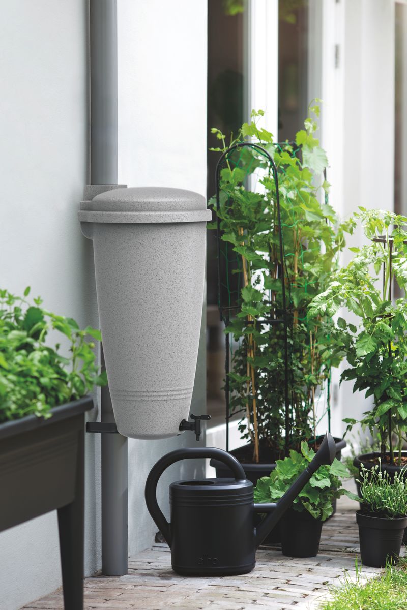 green basics rain catcher 35ltr living concrete