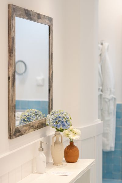 SV_Suite Deluxe Sea View_Bathroom.jpg