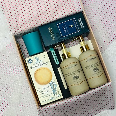 The Refresh Box from Cocorose London