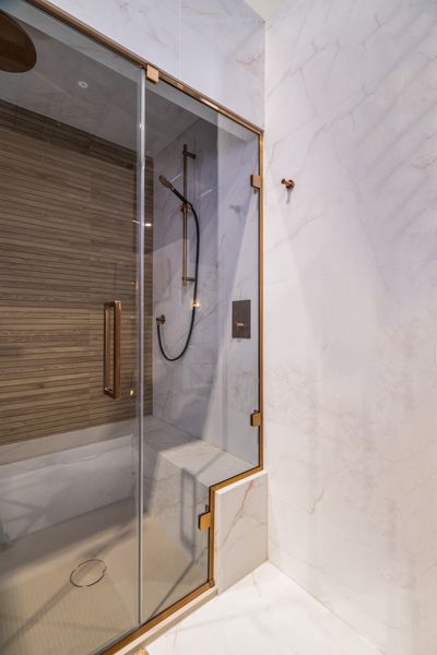 ARYSTO Ten | Wall Hinge Shower Door And Inline Panel In Recess
