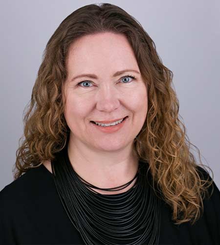 Lori-Hoinkes-Headshot.jpg