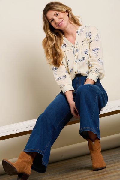 Brakeburn Bella Cream Blouse (lifestyle image 2) - £54.99