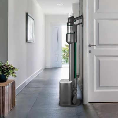 VL220 Cyclone Dust Master Vacuum Station.jpg