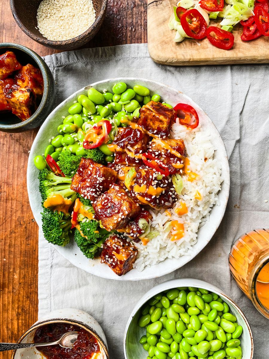 Sticky Gochujang Tofu Bowl