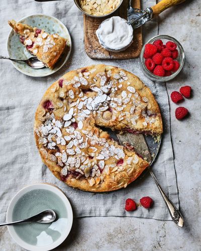 Raspberry Bakewell Cake