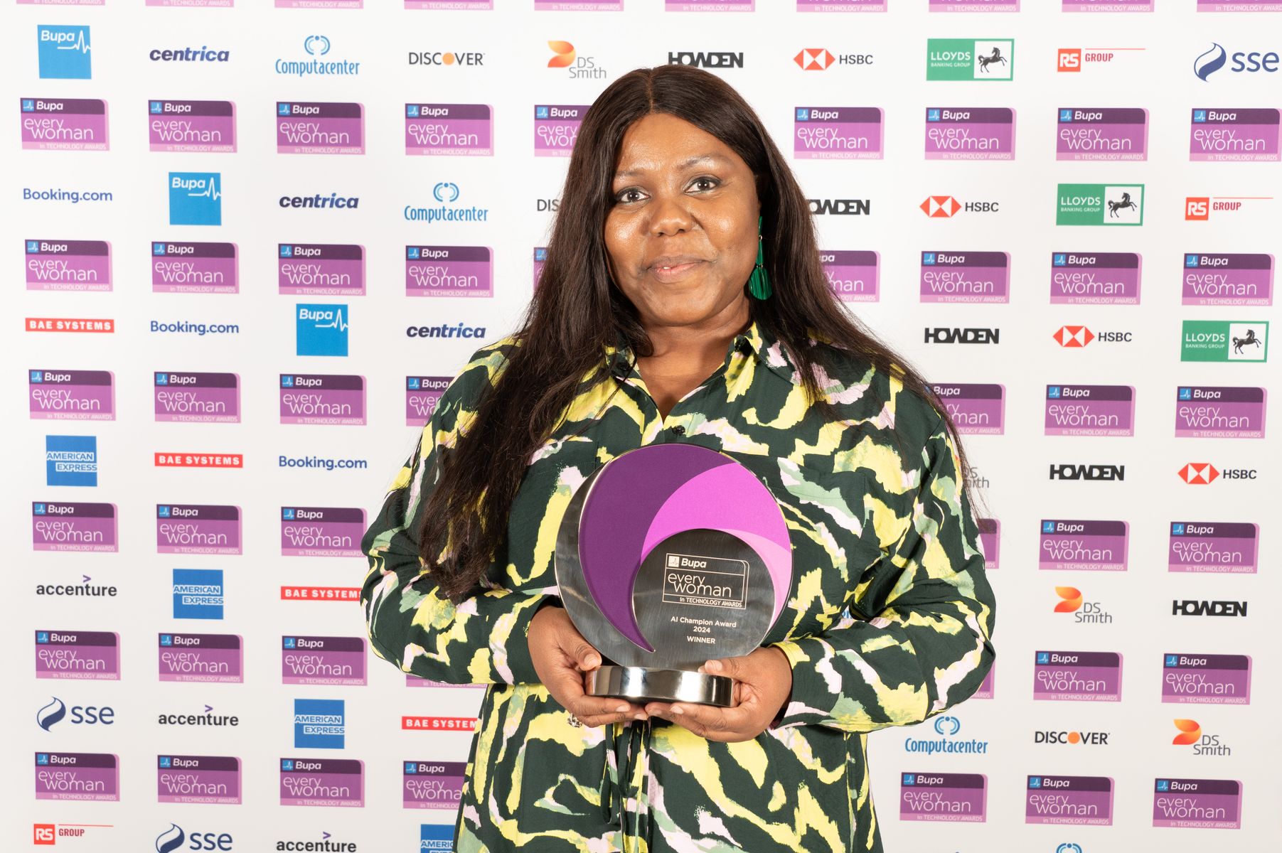 Nicola Martin, winner of the AI Champion Award at the 2024 Bupa everywoman in Technology Award