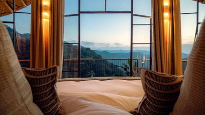 Asilia-Africa_Erebero-Hills_Views-over-Bwindi.jpg