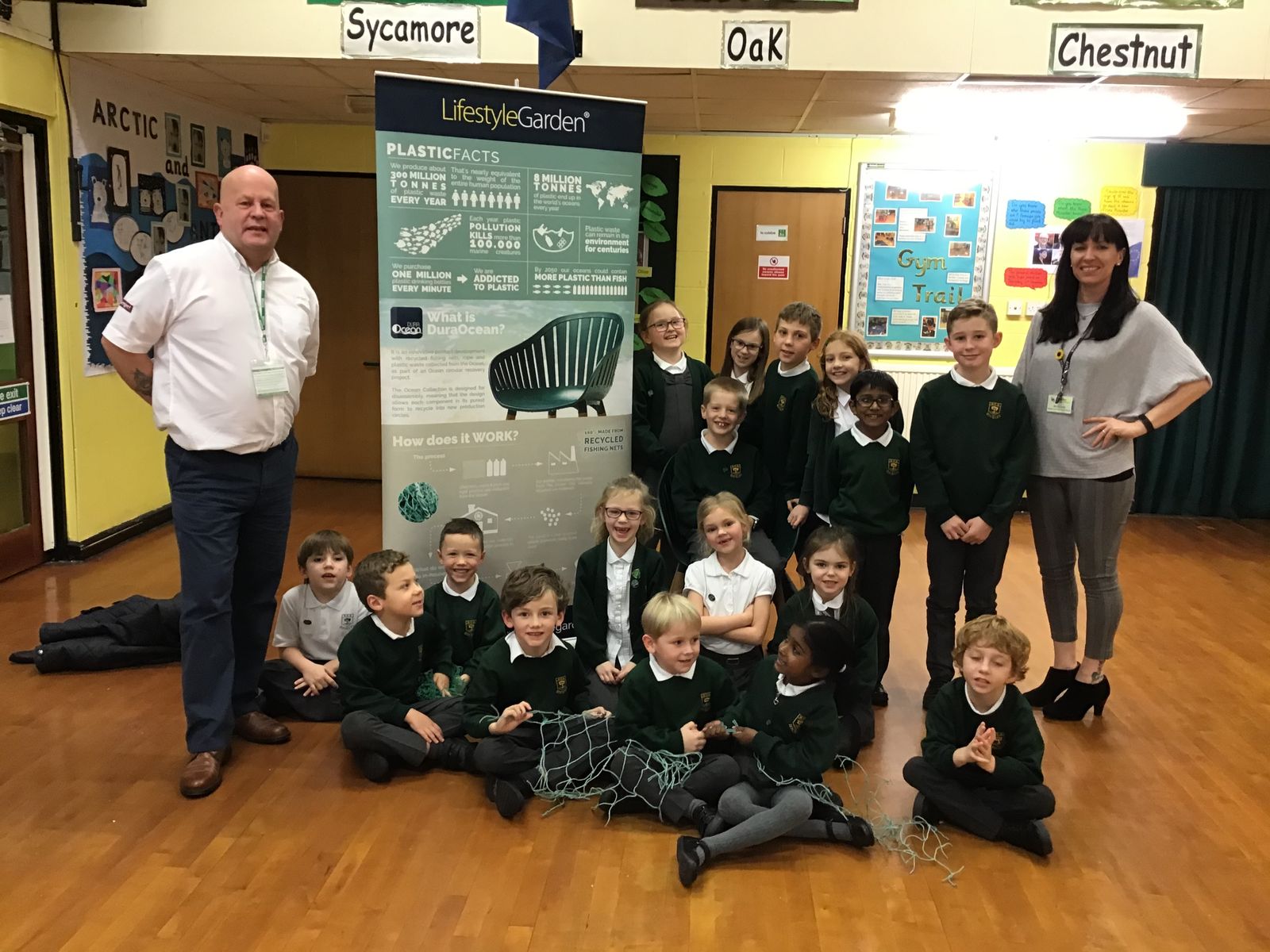 Hockley Primary's Eco Team enjoy their visit from LifestyleGarden's Richard Baxter.jpg