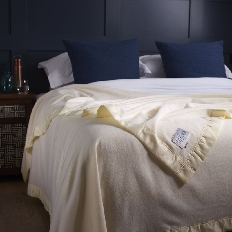 Lambswool Cashmere White