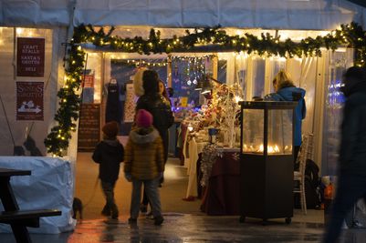 10 Carbis Bay Estate Coastal Christmas Market.jpg