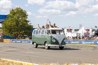 CarFest South - Friday - Track Shows