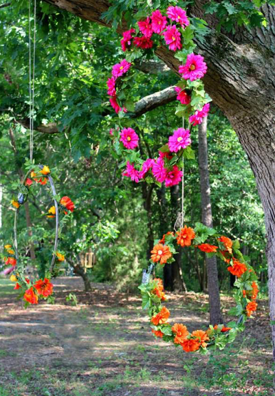 Flower hoops.png