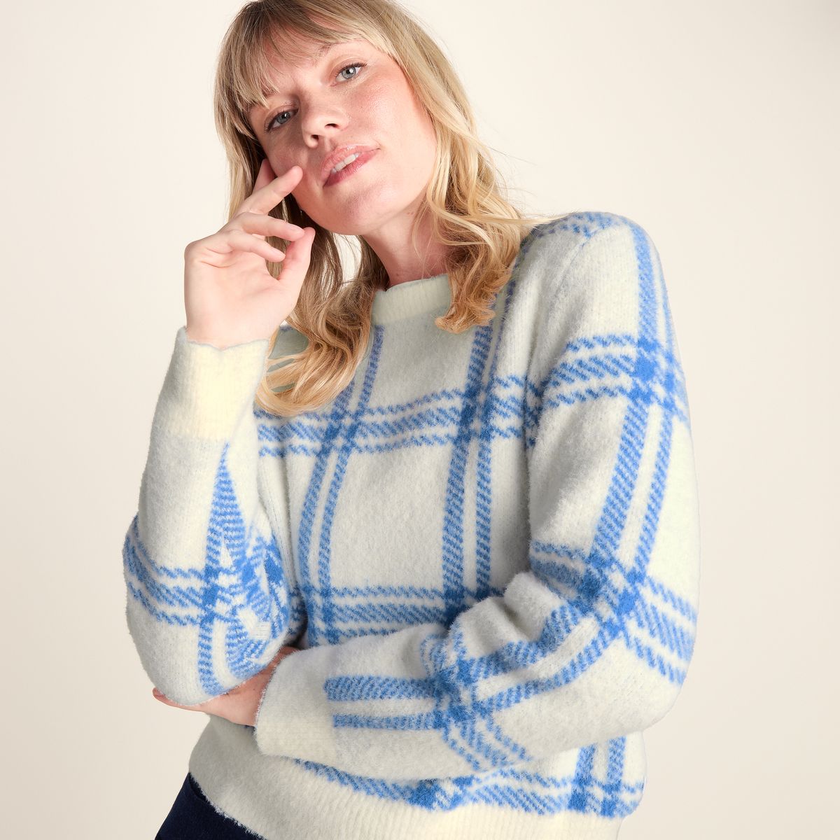 Delilah Womens Checked Chunky Knit Jumper - Vanilla & Cobalt Check