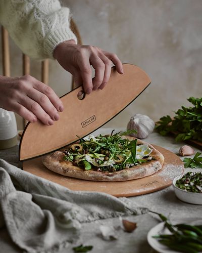 Stellar Form Ware_1380IG Post - GourmetglowSuze Morrison Gourmetglow 1.jpg