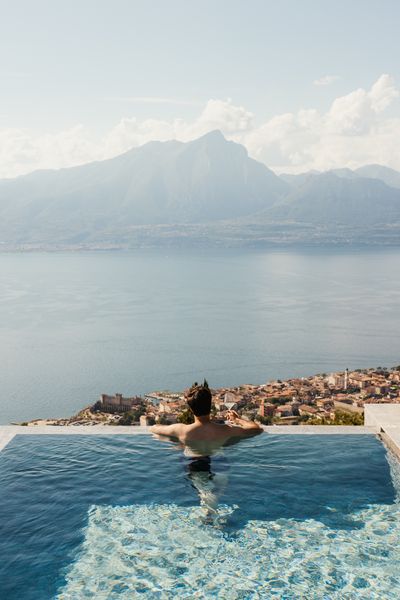 Alex_Moling_web_sky_pool_suite_deluxe_4.jpg