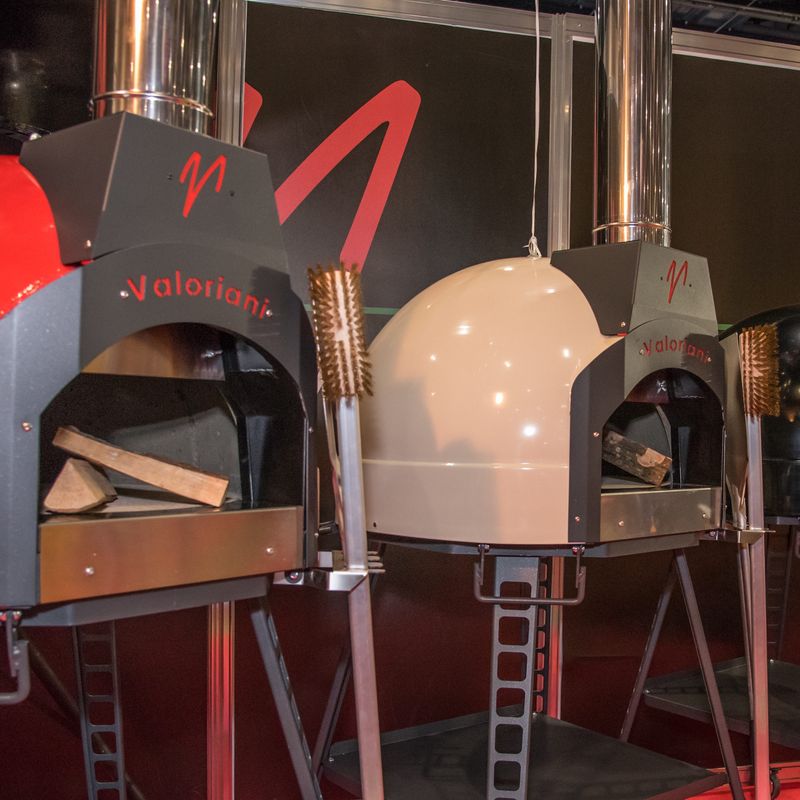 Valoriani Fornino ovens in red, cream and black