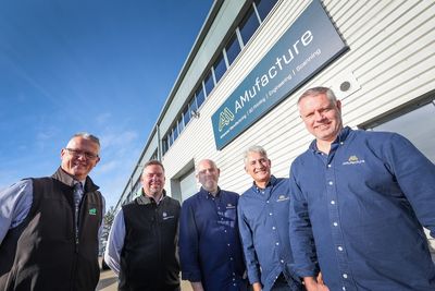 From left, Jon Porter Matsuura, Steven Wilcox HP, and then from Amufacture, Craig Pyser, David Hollander and Will Howden.jpeg