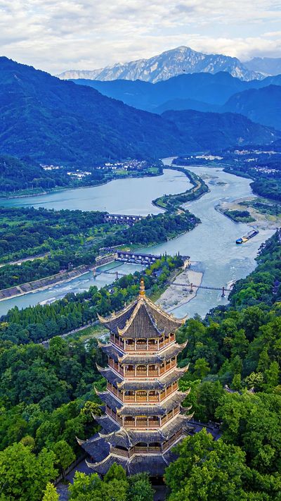 Dujiangyan (2).jpg
