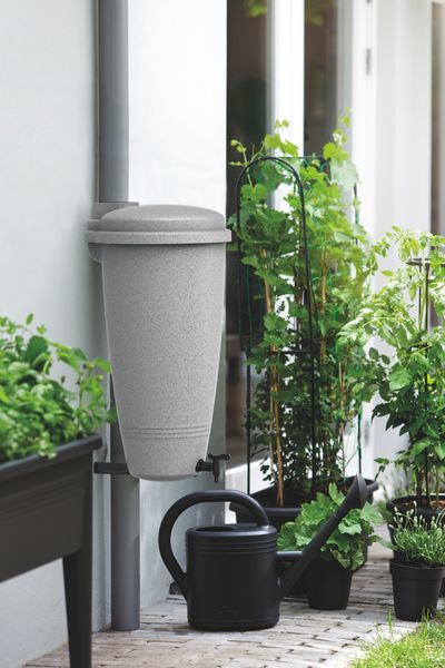 green basics rain catcher 35ltr living concrete